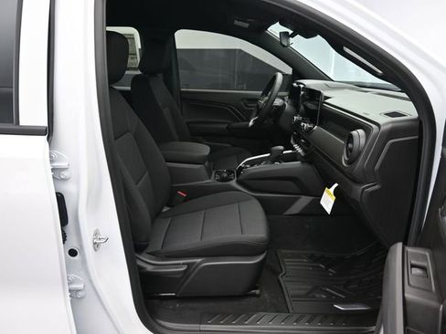 New 2026 Chevrolet Colorado W/T w/ WT Custom Package image 40