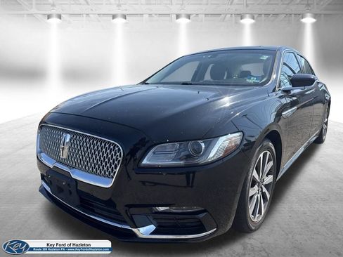 Used 2018 Lincoln Continental Premiere AWD/4WD image 4