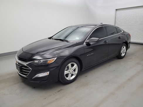 Used 2023 Chevrolet Malibu LS FWD image 2