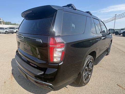 Used 2022 Chevrolet Tahoe RST w/ Luxury Package AWD/4WD image 5