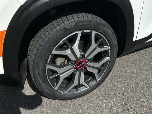Used 2023 Kia Seltos SX w/ SX Sunroof Package AWD/4WD image 6