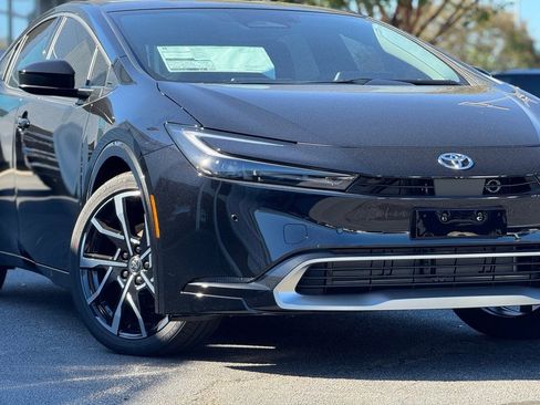 New 2026 Toyota Prius XSE image 2