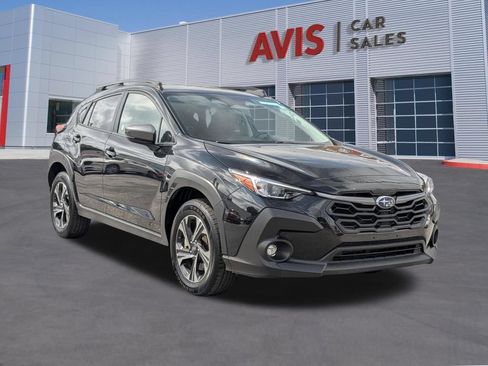 Used 2025 Subaru Crosstrek 2.5i Premium AWD/4WD image 9