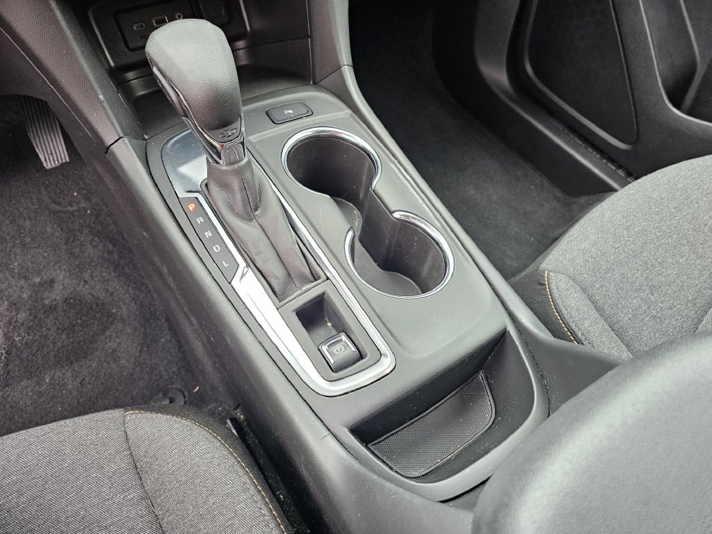 Used 2022 Chevrolet Equinox LT w/ Driver Convenience Package FWD image 21