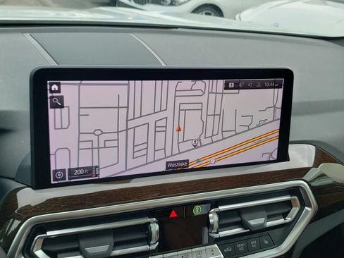 Used 2025 BMW X4 xDrive30i AWD/4WD image 22