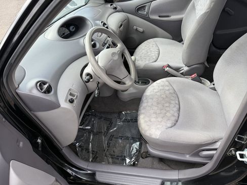 Used 2002 Toyota Echo Sedan FWD image 12