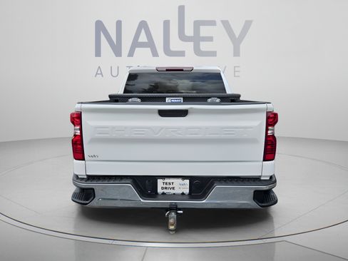 Used 2021 Chevrolet Silverado 1500 LT AWD/4WD image 4