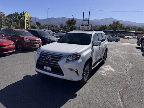 Used 2014 Lexus GX 460 Luxury AWD/4WD image 3