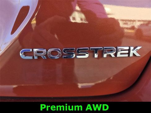 Used 2024 Subaru Crosstrek 2.0i Premium image 14