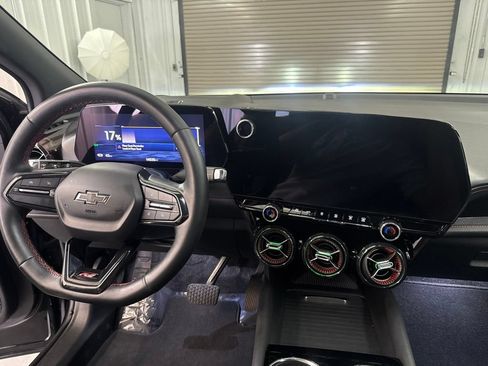 Used 2024 Chevrolet Blazer EV RS AWD/4WD image 34