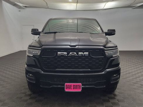 Used 2025 RAM 1500 Big Horn AWD/4WD image 4