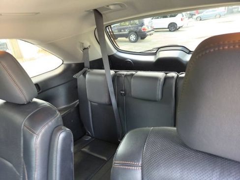 Used 2014 Toyota Highlander Limited FWD image 11