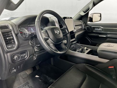 Used 2023 RAM 1500 Laramie AWD/4WD image 9