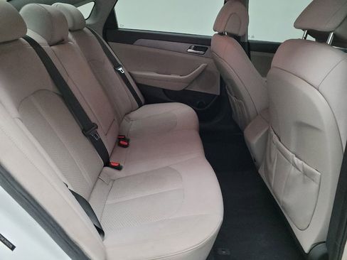 Used 2017 Hyundai Sonata SE FWD image 19