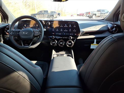 New 2026 Chevrolet Blazer EV RS image 6