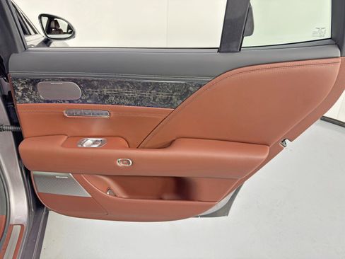 Used 2024 Genesis G90 3.5T image 62