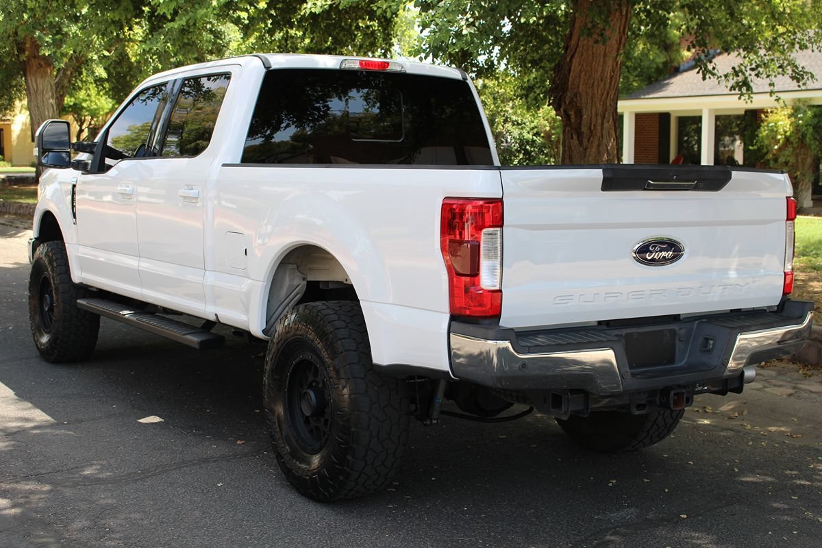 Used 2017 Ford F250 Lariat w/ Lariat Value Package AWD/4WD image 42