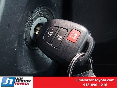 Used 2020 Toyota 4Runner SR5 image 24