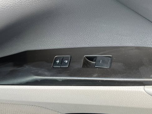 Used 2022 Toyota Camry SE image 22