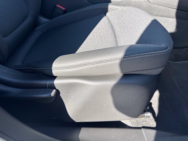Used 2024 Buick Encore GX Preferred FWD image 28