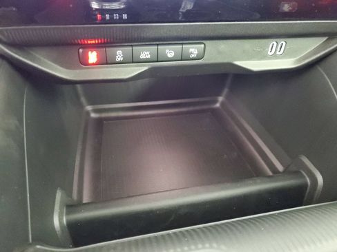 New 2026 Jeep Cherokee Overland w/ Advanced Pro Tech Group AWD/4WD image 19