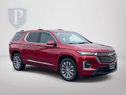 Used 2023 Chevrolet Traverse Premier