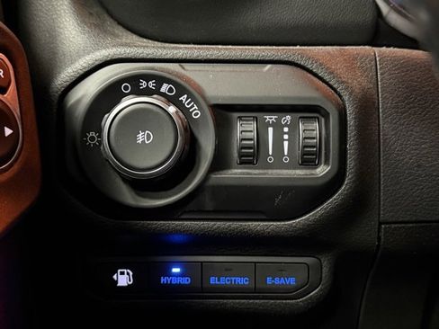 Used 2021 Jeep Wrangler Unlimited Rubicon 4xe w/ Dual Top Group image 12