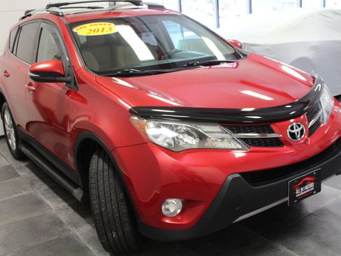 Used 2013 Toyota RAV4 Limited image 3
