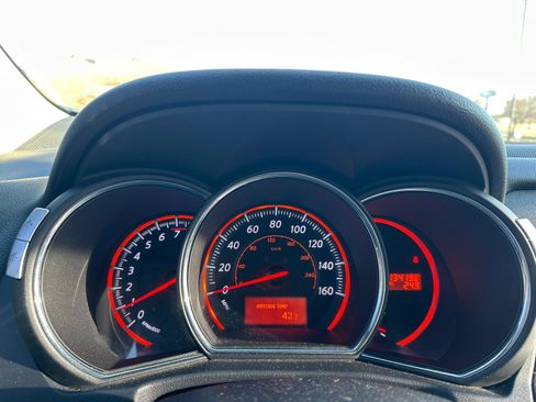 Used 2010 Nissan Murano LE w/ Navigation Pkg image 12