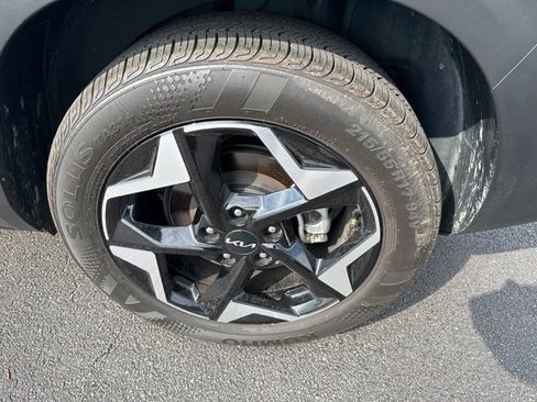 Used 2025 Kia Seltos EX w/ EX Sunroof Package AWD/4WD image 7