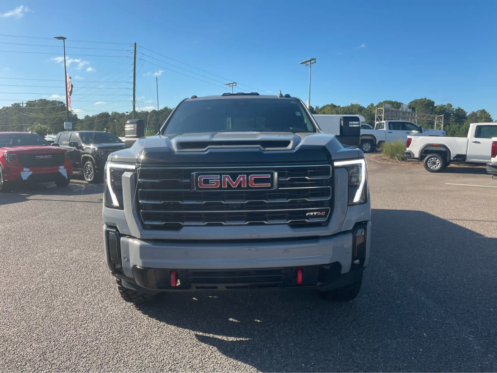 Used 2024 GMC Sierra 2500 AT4 w/ AT4 Premium Plus Package AWD/4WD image 2