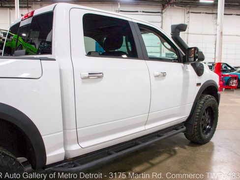 Used 2017 RAM 1500 Big Horn AWD/4WD image 23