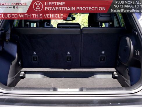 Used 2019 Jeep Cherokee Limited image 26