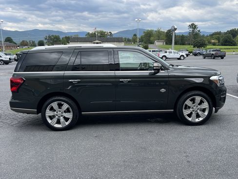 Used 2022 Ford Expedition King Ranch AWD/4WD image 5