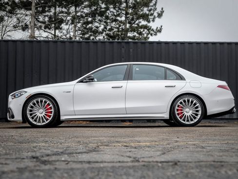 New 2026 Mercedes-Benz S 63 AMG S image 5
