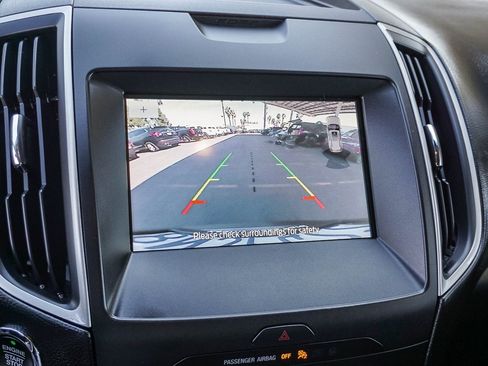 Used 2020 Ford Edge SEL w/ Convenience Package image 24