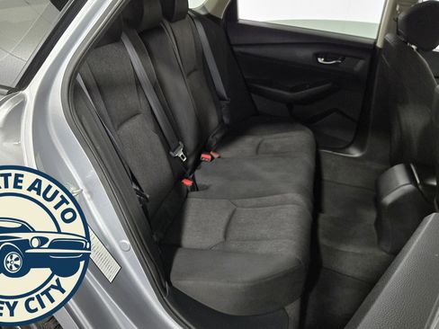 Used 2023 Honda Accord EX image 28