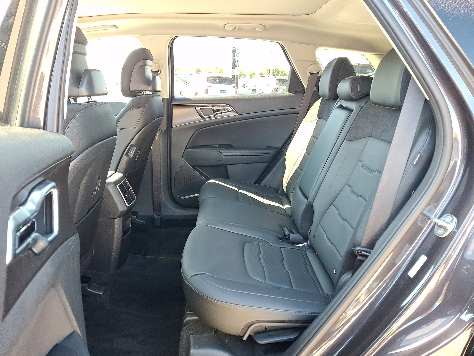 Used 2026 Kia Sportage SX AWD/4WD image 10
