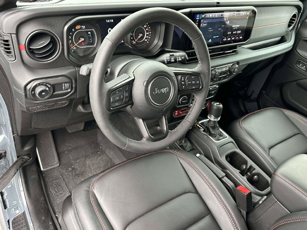 Used 2026 Jeep Wrangler Rubicon w/ Safety Group AWD/4WD image 13