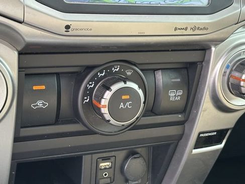 Used 2019 Toyota 4Runner SR5 Premium RWD image 18