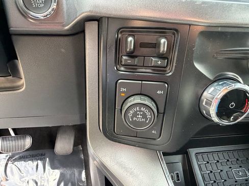 Used 2025 Ford F150 XLT w/ Equipment Group 302A MID AWD/4WD image 27