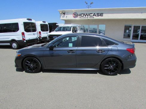 Used 2022 Honda Civic Sport image 9