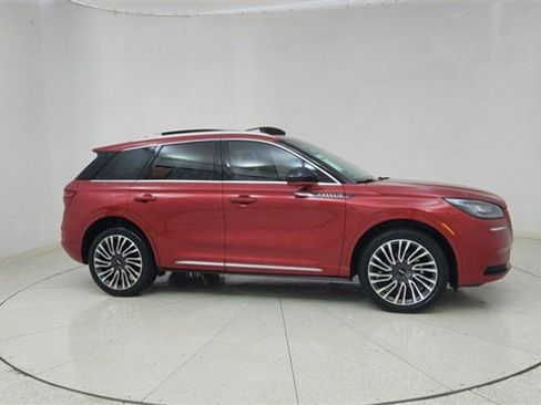 Used 2022 Lincoln Corsair Standard w/ Premium Package image 63