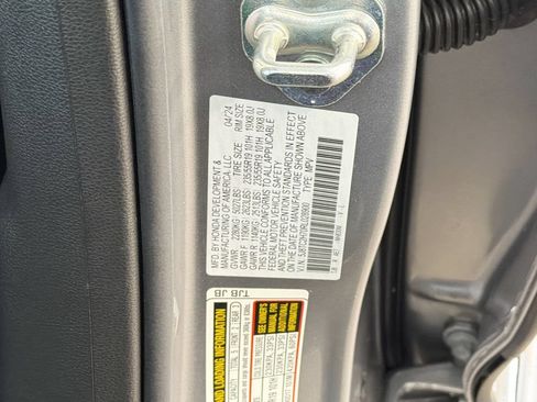Used 2024 Acura RDX SH-AWD w/ Advance Package image 36