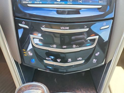 Used 2015 Cadillac XTS Luxury w/ Driver Awareness Package AWD/4WD image 20