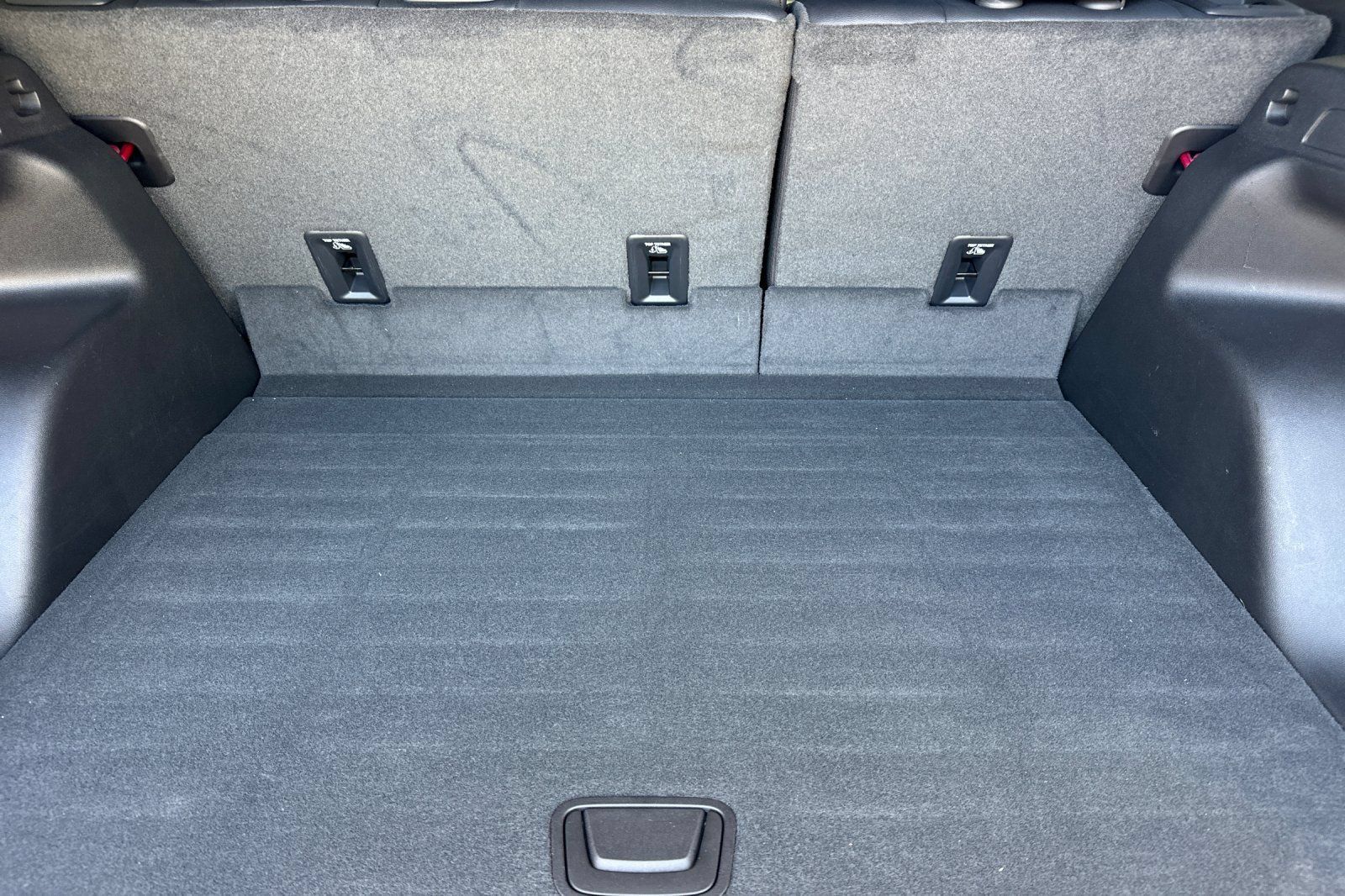 Used 2024 Chevrolet Blazer EV LT AWD/4WD image 17