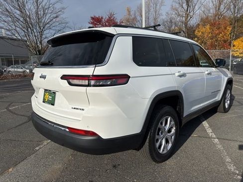 Certified 2022 Jeep Grand Cherokee L Limited image 16