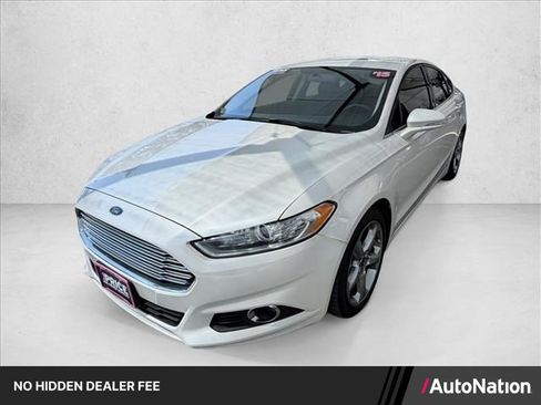 Used 2015 Ford Fusion SE w/ Equipment Group 201A FWD image 1