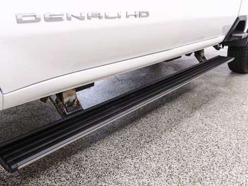 Used 2025 GMC Sierra 2500 Denali w/ Denali Reserve Package AWD/4WD image 41