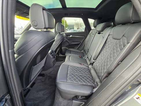 Used 2023 Audi SQ5 Prestige w/ Prestige Package AWD/4WD image 16